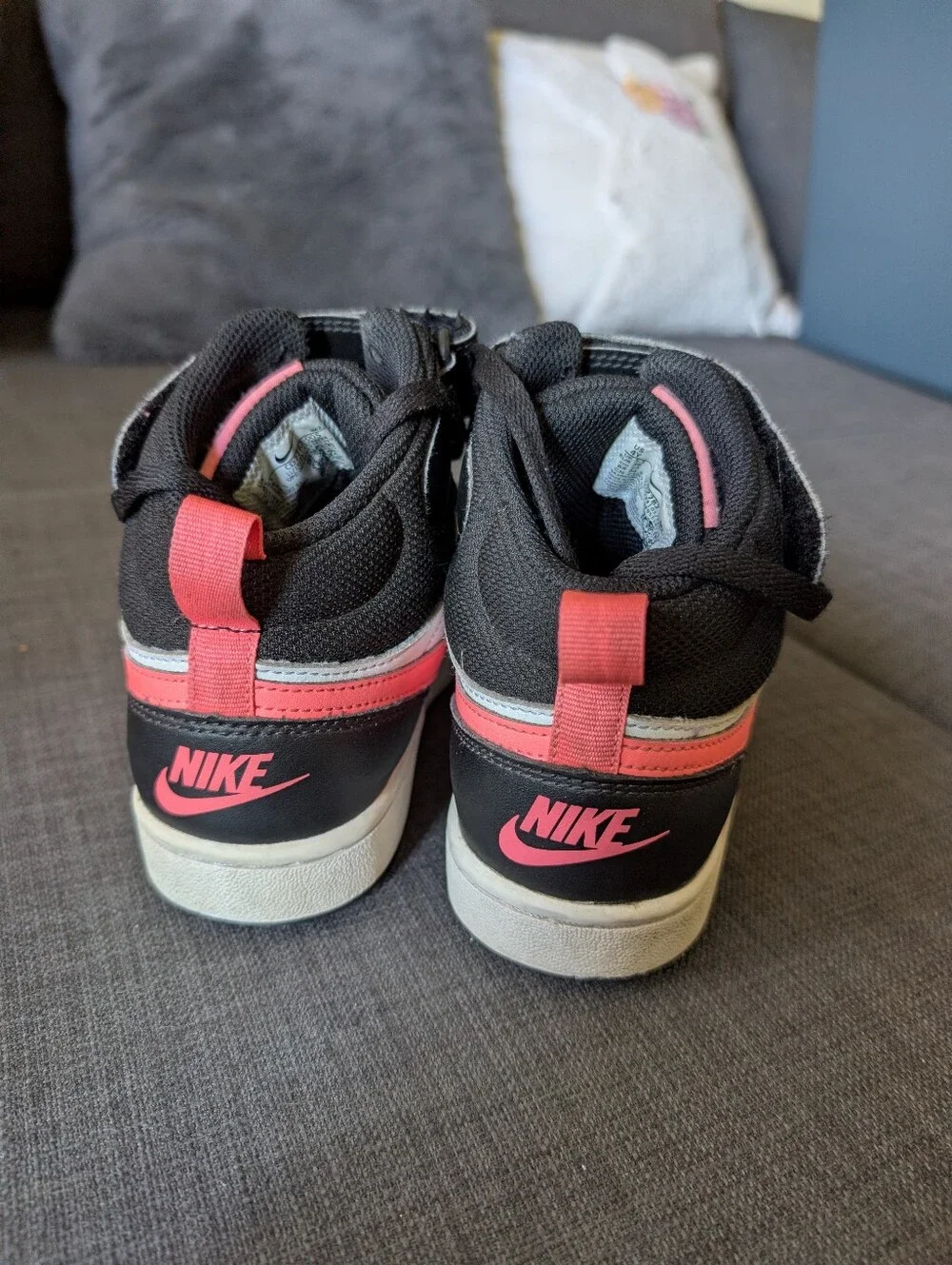 Nike lightly used